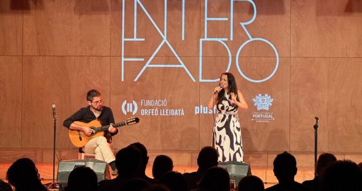 Entre fado y arrullos: crónica de Fado Inverso en InterFado