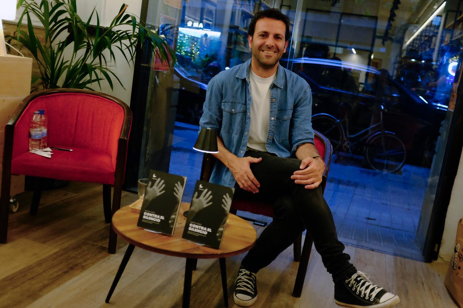 Entrevista: “Nos han educado con una serie de valores, pero no en cómo hablar de esa persona que ya no está”, Alberto Gómez.